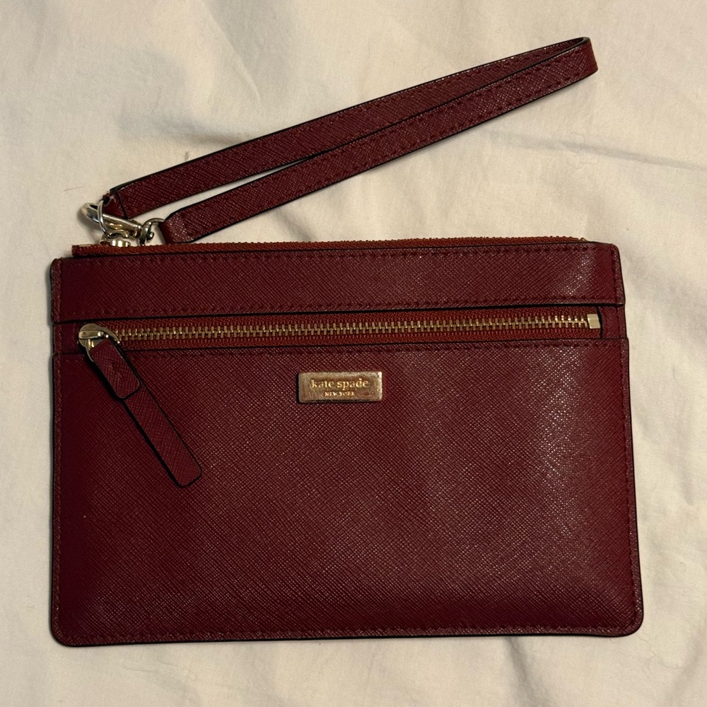 kate spade tinie laurel way burgundy leather wristlet